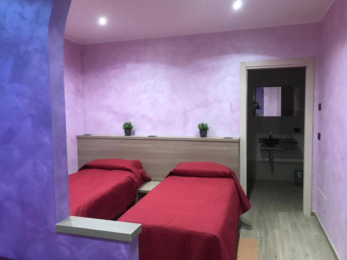B&B La Fontana Nelle Langhe Rodello Εξωτερικό φωτογραφία
