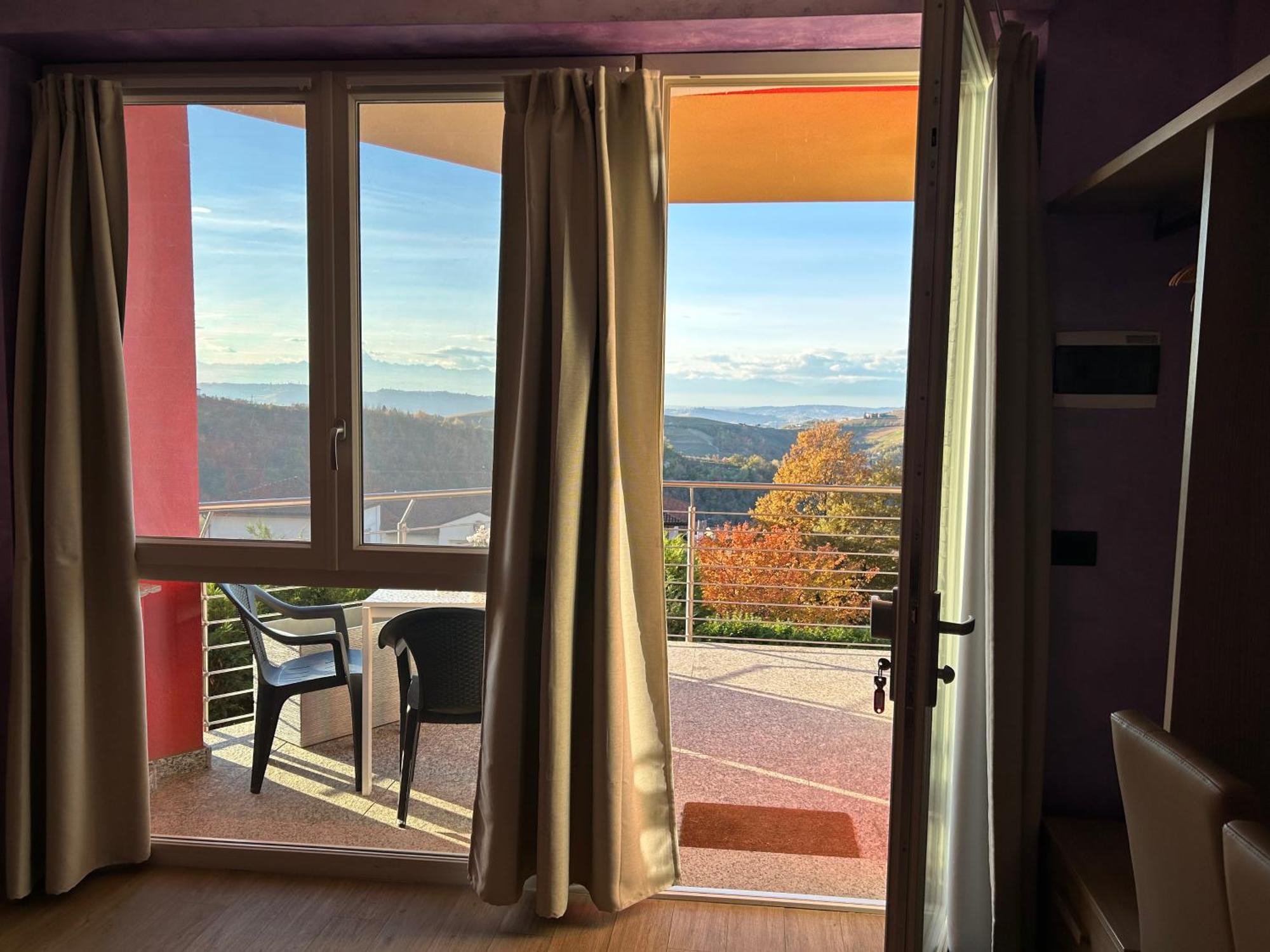 B&B La Fontana Nelle Langhe Rodello Εξωτερικό φωτογραφία